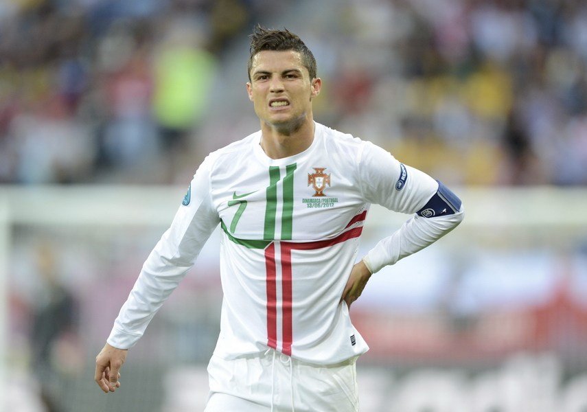 埃弗顿VS利物浦分析推荐塞内西确定自由离队，利物浦成争夺热门